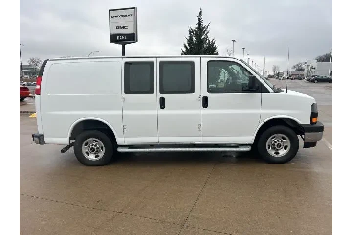 $33900 : GMC Savana 2024 2500 3dr Car image 7