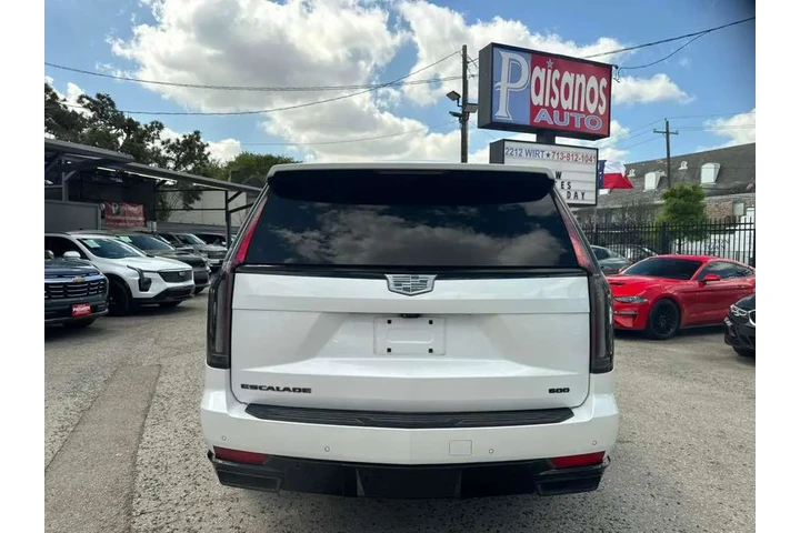 2021 Escalade Sport AWD image 2