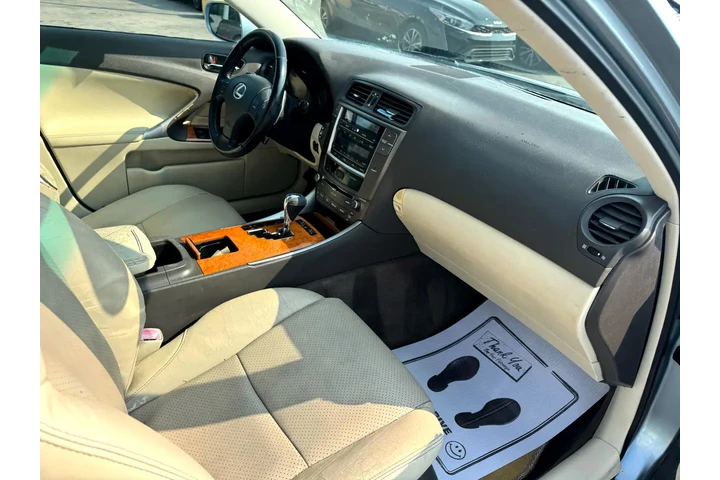 $8980 : 2009 IS 250 4dr Sport Sdn Aut image 9