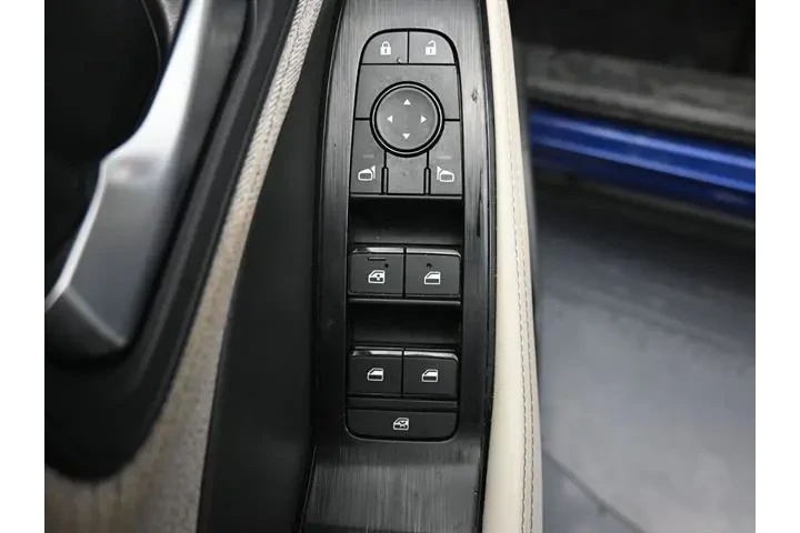 $21171 : Nissan Rogue 2023 SV 4dr Cro image 6