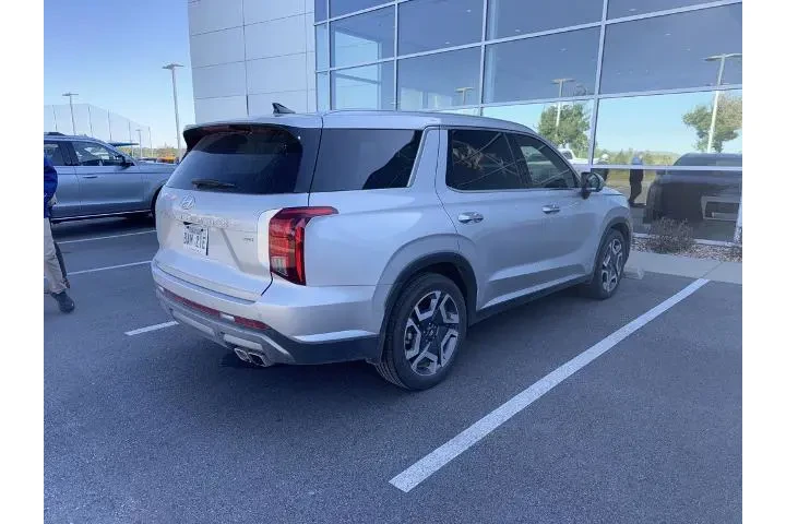 $39986 : Hyundai PALISADE 2025 AWD SE image 3