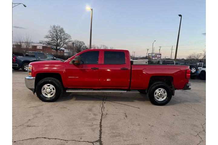 $17980 : 2015 Silverado 2500HD Built A image 5