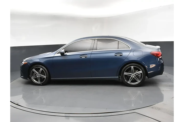 $22452 : Mercedes-Benz A-Class 2022 A image 4