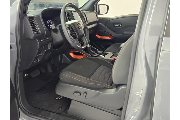 $35988 : Nissan Frontier 2024 4x4 PRO image 7