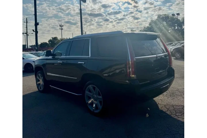 $18900 : 2016 Escalade Luxury Collecti image 4