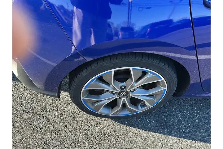 $16405 : Hyundai ELANTRA GT 2019 N Li image 4