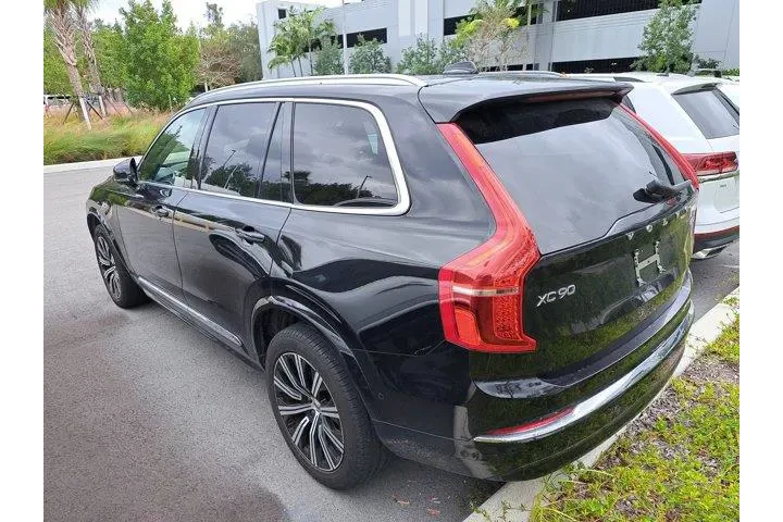$38795 : Volvo XC90 2024 AWD B5 Plus image 3