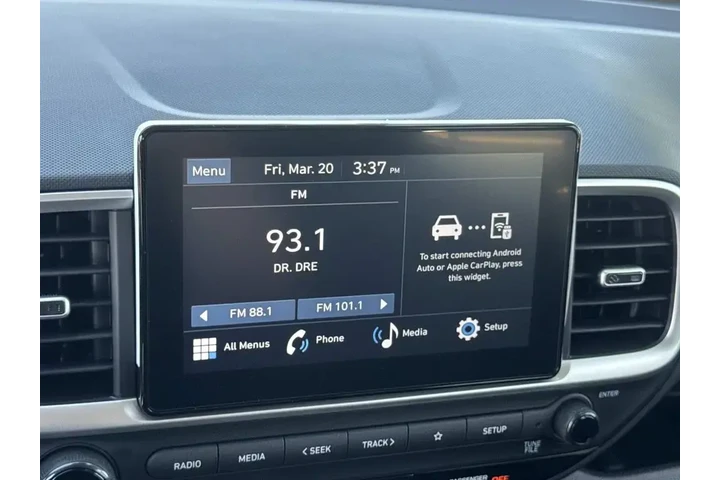 $22908 : Hyundai VENUE 2025 SEL 4dr C image 8