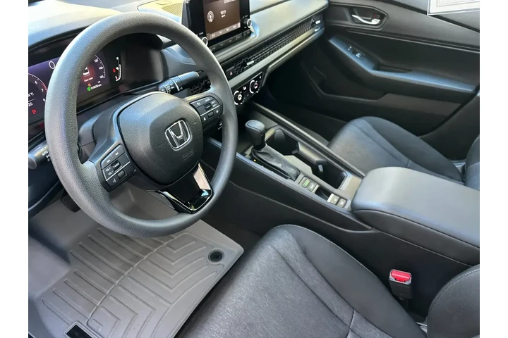 $26953 : Honda Accord 2023 EX 4dr Sed image 10