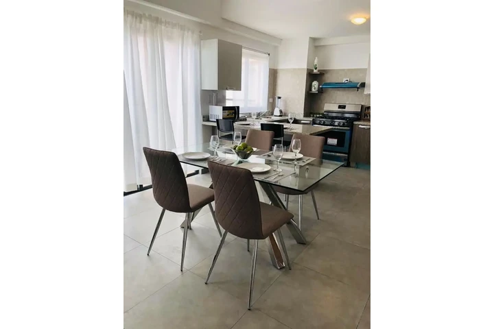 $1300 : ALQUILO APARTAMENTO EN SERRALL image 3