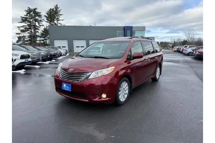 $16499 : 2013 Sienna image 2