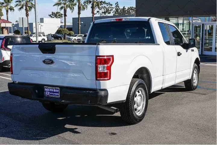 $15798 : Ford F-150 2019 4x2 XL 4dr S image 6
