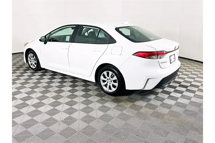 $19800 : Toyota Corolla 2024 LE 4dr S image 5