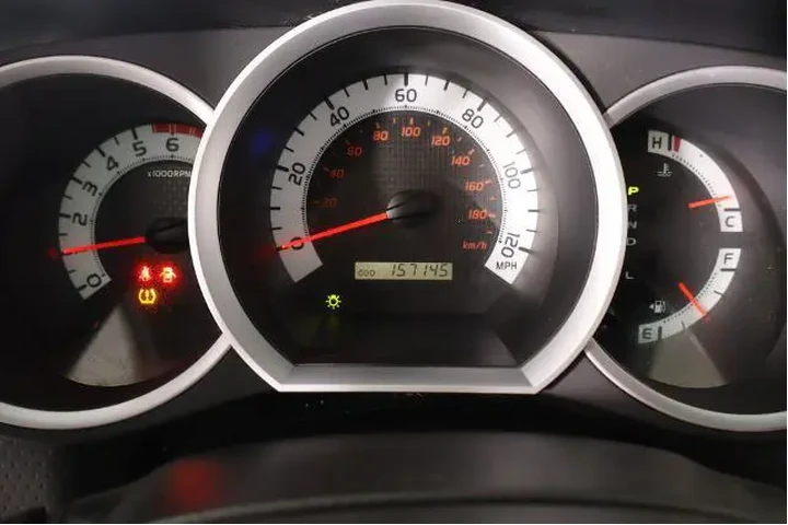 $15454 : Toyota Tacoma 2012 4x2 PreRu image 4