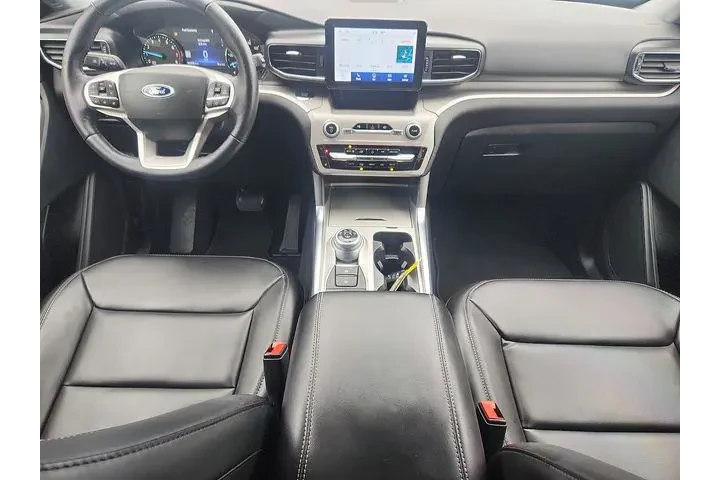 $34895 : Ford Explorer 2023 AWD XLT 4 image 8