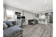 $2000 : Hot 2bd 1ba @ Huntington thumbnail