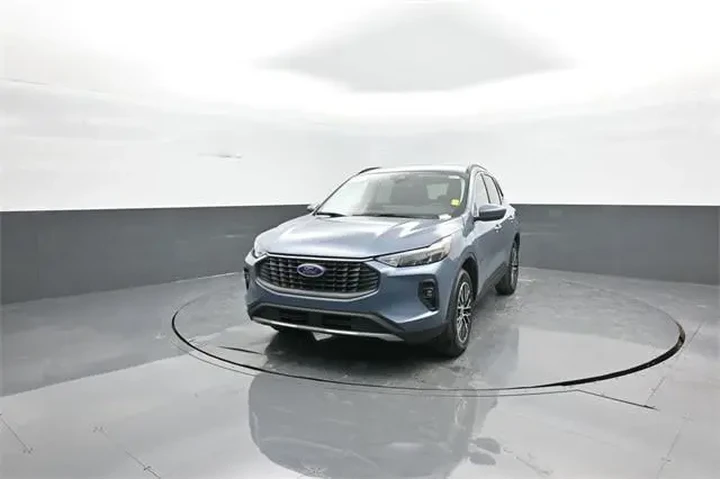 $28319 : Ford Escape Plug-In Hybrid 2 image 3