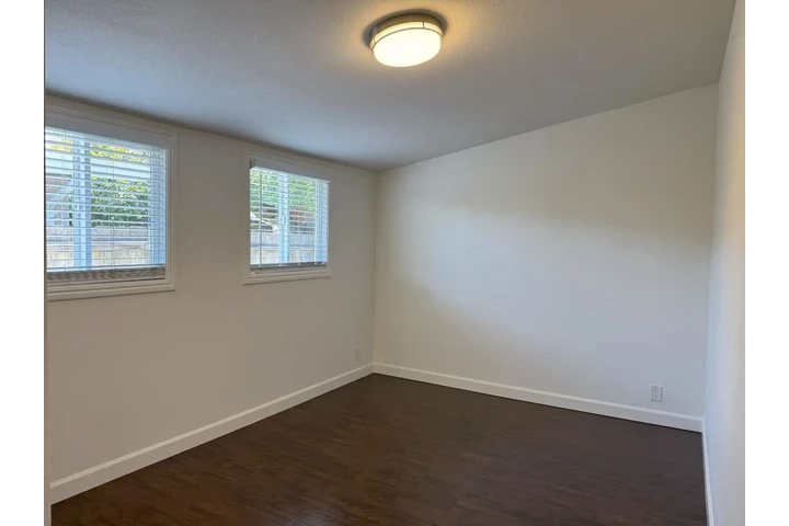 $3000 : MAYWOOD HERMOSA CASA image 5