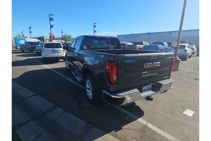 $37000 : GMC Sierra 1500 2019 4x4 SLT image 6