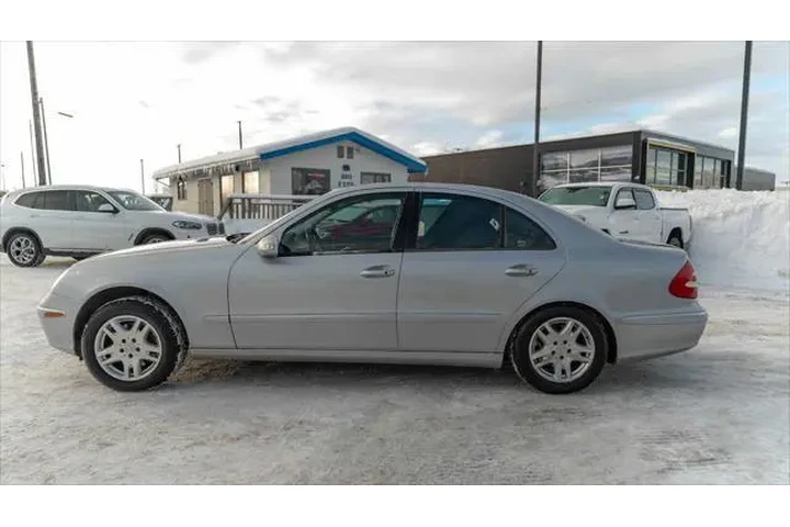 $4000 : Mercedes-Benz E-Class 2004 A image 2