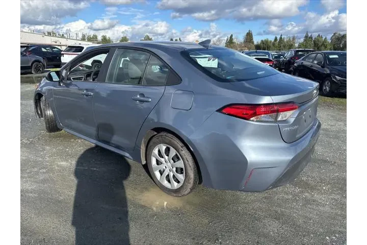 $20270 : Toyota Corolla 2024 LE 4dr S image 7