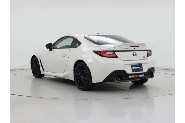 $33998 : Toyota GR86 2024 Premium 2dr image 2