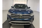 $23490 : Volkswagen Atlas Cross Sport thumbnail