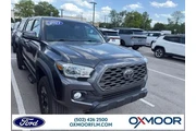 Toyota Tacoma 2021 4x4 TRD S en Louisville
