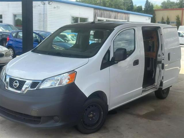 $15990 : 2016 NISSAN NV200 image 4