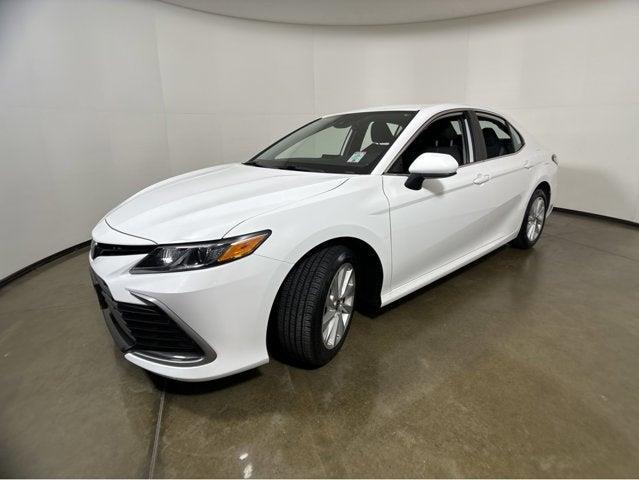 $22689 : Gold Certified2022 Camry LE image 7