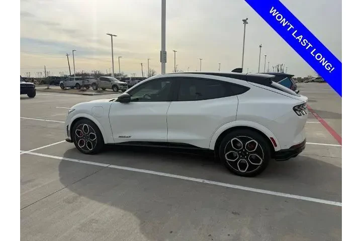 $37997 : Ford Mustang Mach-E 2024 AWD image 2