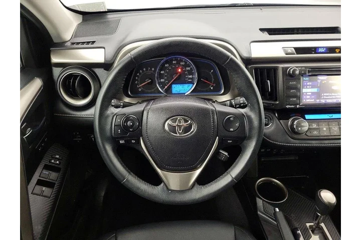 $19998 : Toyota RAV4 2015 Limited 4dr image 10