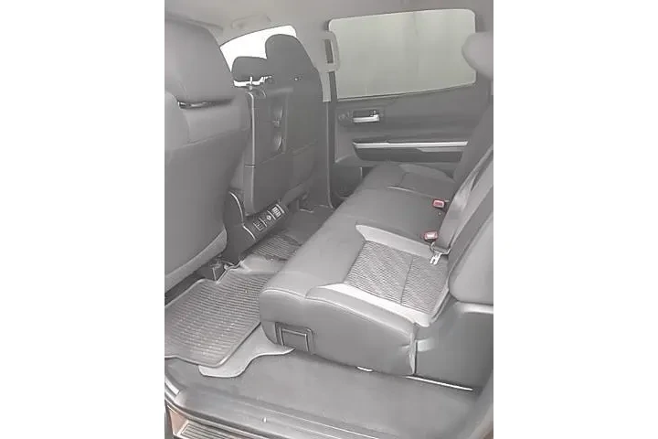 $32988 : Toyota Tundra 2017 4x2 SR5 4 image 8