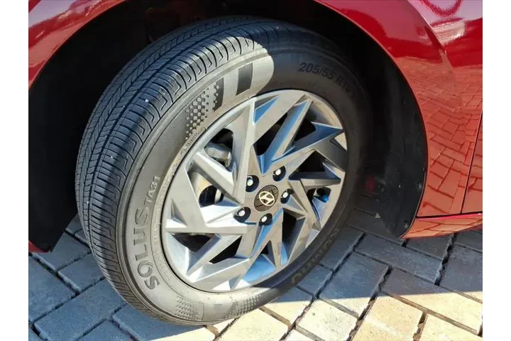 $26990 : Hyundai ELANTRA Hybrid 2024 image 9