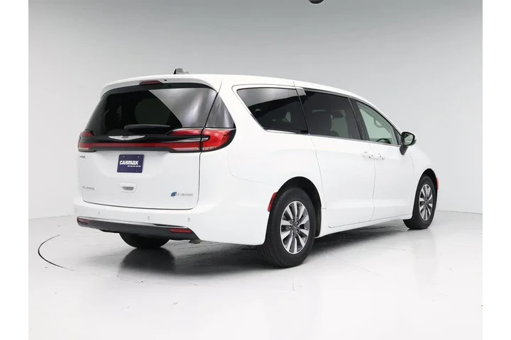 $25998 : Chrysler Pacifica Plug-In Hy image 8