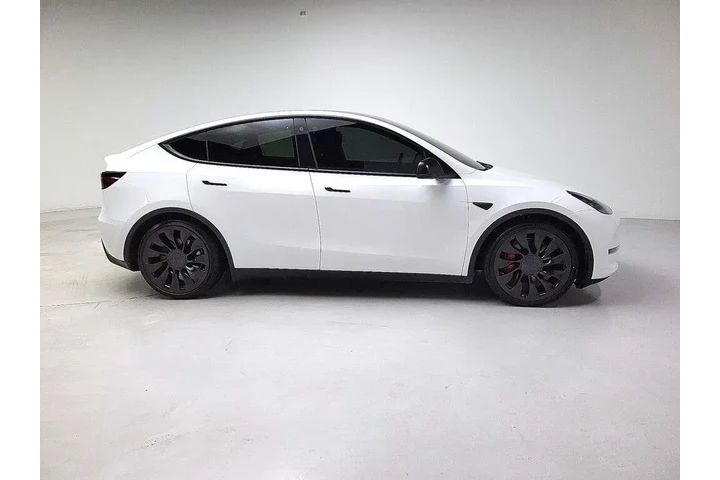 $32998 : Tesla Model Y 2022 AWD Perfo image 4