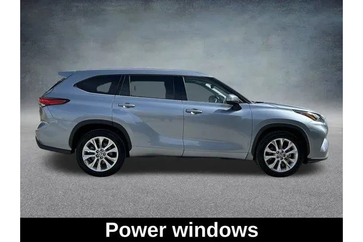 $25988 : Toyota Highlander 2021 Limit image 5
