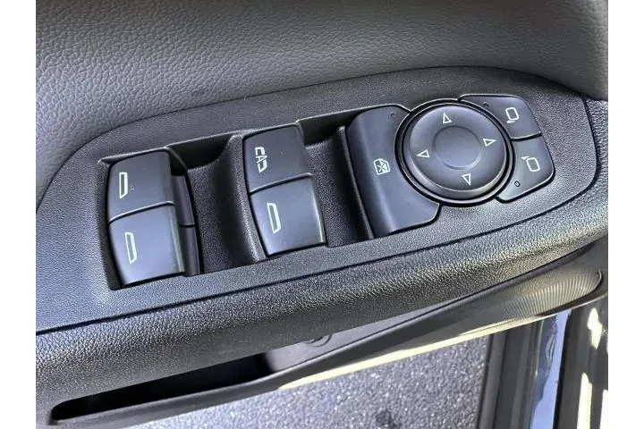 $21999 : Chevrolet Equinox 2023 4x4 L image 9