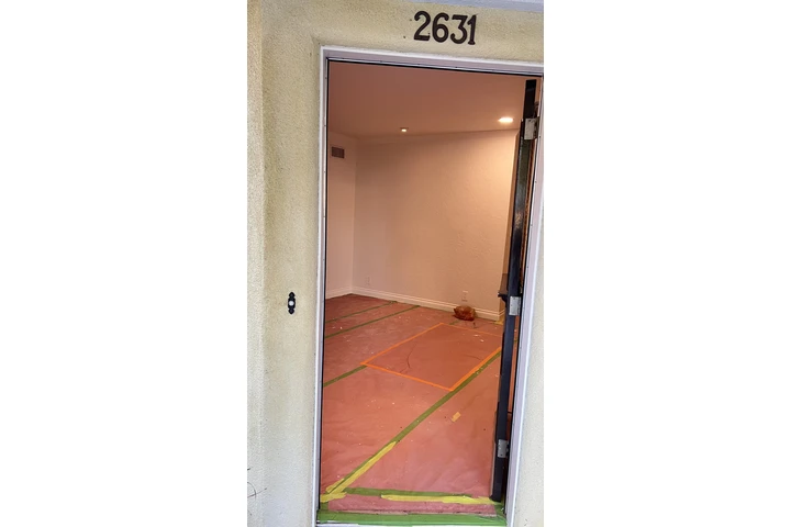 $1300 : Cuartos image 5