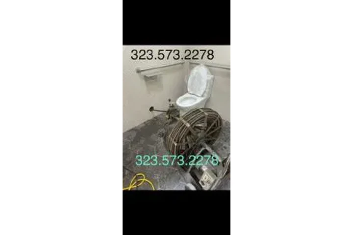 🚰 JV PLUMBING AND ROOTER 🔧 image 3