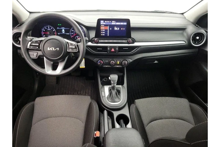 $17998 : Kia Forte 2023 LXS 4dr Sedan image 9