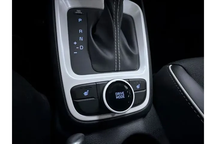 $19995 : Hyundai VENUE 2022 Limited 4 image 10