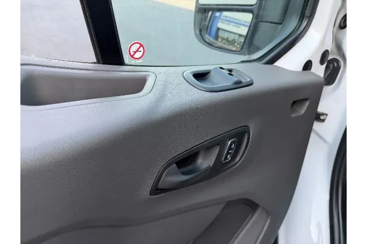 $36988 : Ford Transit 2024 250 3dr SW image 4