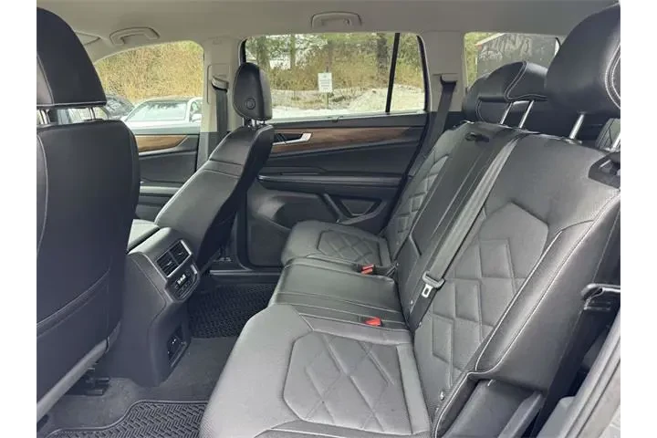 $38500 : Volkswagen Atlas 2025 AWD SE image 10