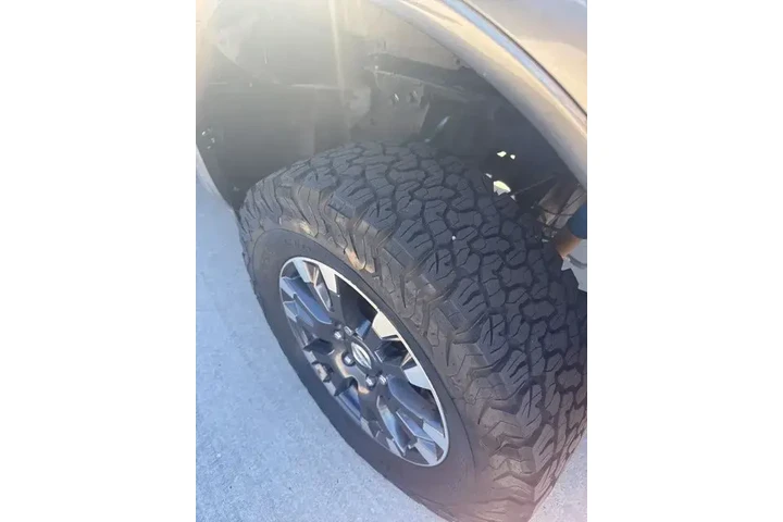 $23623 : Nissan Titan XD 2016 4x4 S 4 image 7