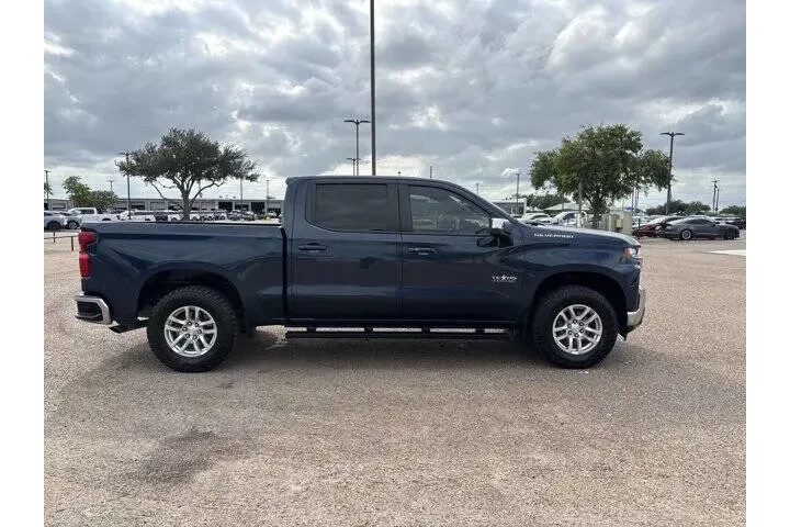 $26988 : 2020 Silverado 1500 image 2
