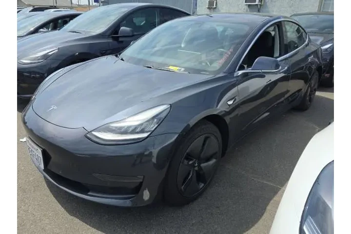 $23800 : Tesla Model 3 2018 Long Rang image 1