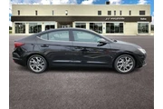 $13777 : Hyundai ELANTRA 2019 Limited thumbnail