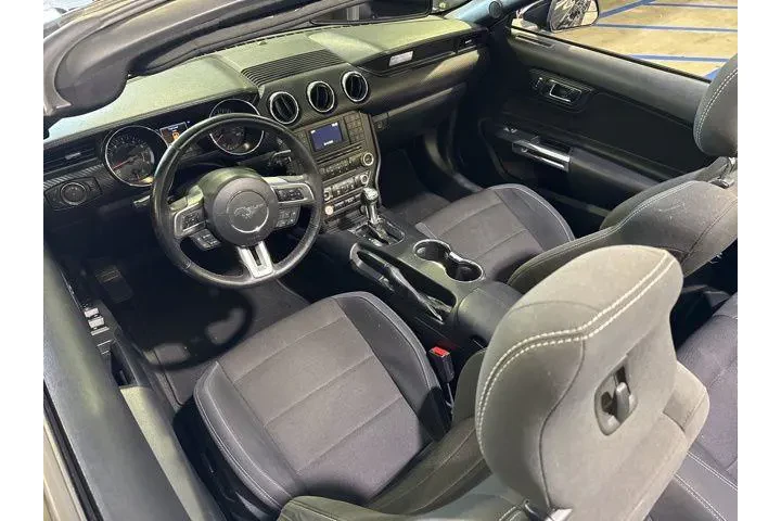 $16998 : Ford Mustang 2015 V6 2dr Con image 10