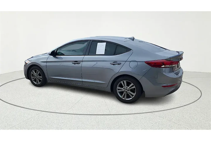 $11914 : Hyundai ELANTRA 2018 Value E image 5